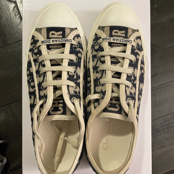 DIOR WALK'N SNEAKER - Picture 4 of 11